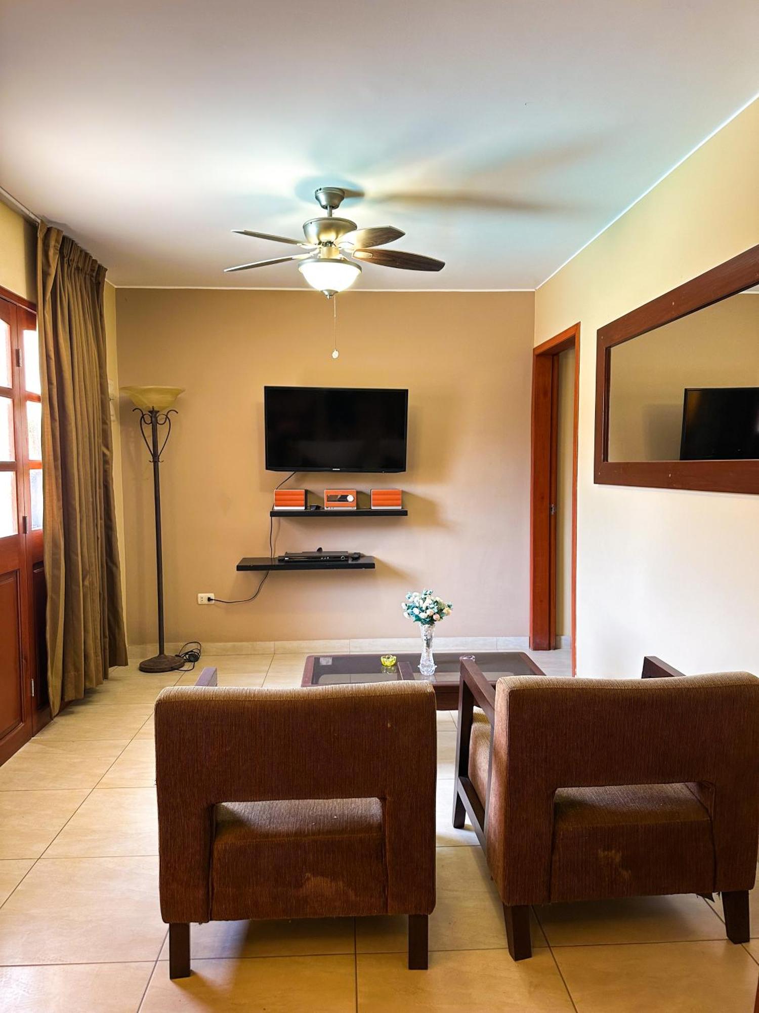 Apart Hotel El Canaveral Chincha Alta Buitenkant foto