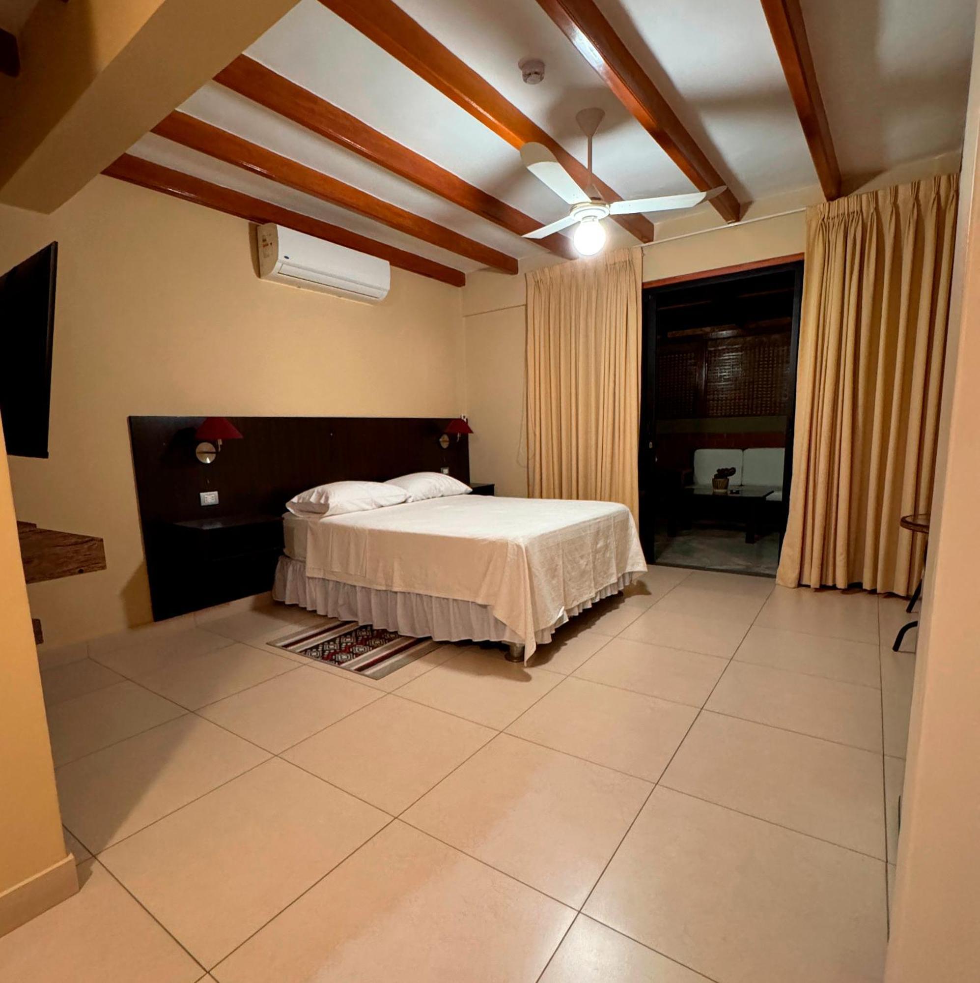 Apart Hotel El Canaveral Chincha Alta Buitenkant foto