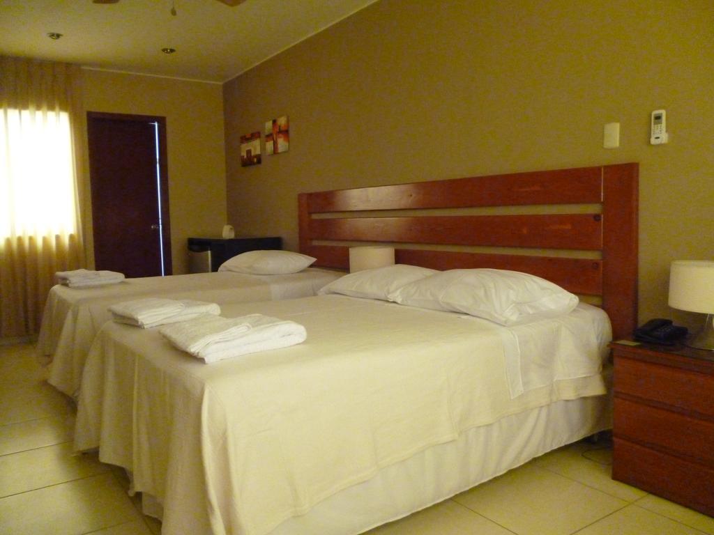Apart Hotel El Canaveral Chincha Alta Buitenkant foto